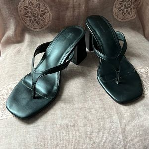 14th & Union black leather sandals-so light and comfy-block heel!